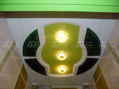 Цветное стекло с подсветкой ( покраска RAL, фацет )